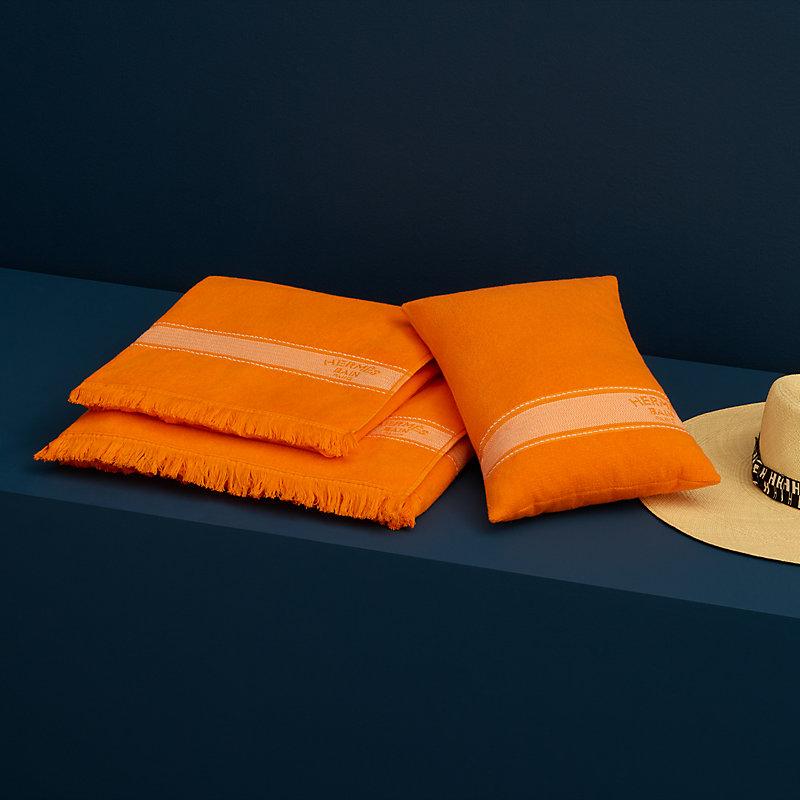 USED品] HERMES-PARIS ビーチタオ ル海とボート